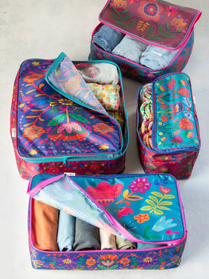 Space-Saving Gorgeous Flower Packing Cubes